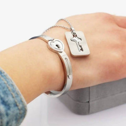 “Llave Eterna” Set de Pareja (Él y Ella) + Box de Regalo Exclusivo